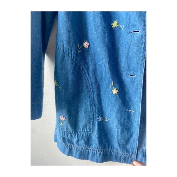 Vintage Jean Shacket / Chore Jacket with Embroidered Flowers - Picture 3 of 7